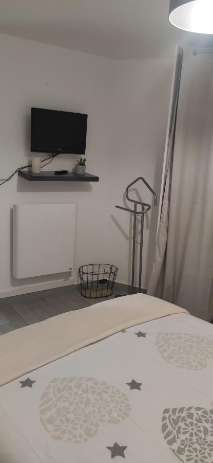 A L'Abri Du Temps Apartment Chateaudun Ngoại thất bức ảnh